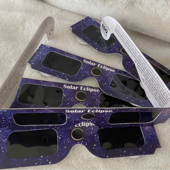 5 pack NEW solar eclipse viewing glasses 2024 ISO Certified 12312-2 Sun Safe set - Picture 5 of 7